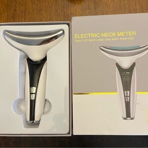 Multi Spectral Chin and Neck Tightening Light Therapy device